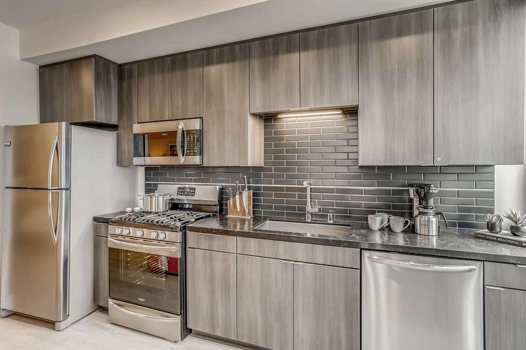 Hotel Sentral Dtla 755